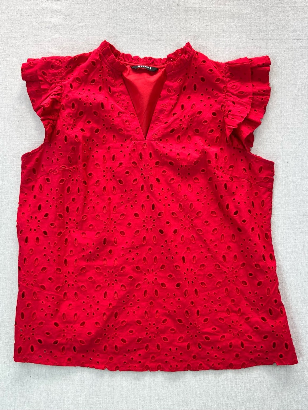 Sleeveless Red Preppy Classy  Feminine Eyelet V-Neck Top - Size L
